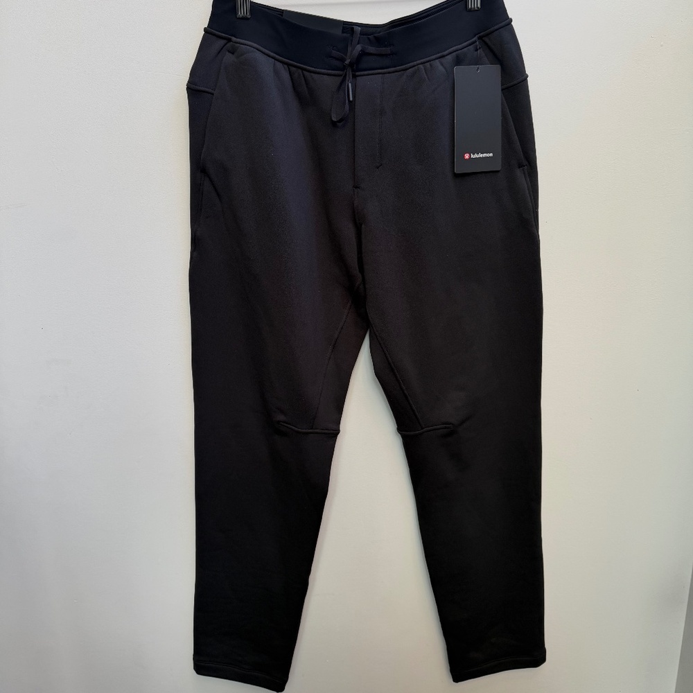 Lululemon Zeroed-In Fleece Pant Size Medium *Slim/Tapered Fit
